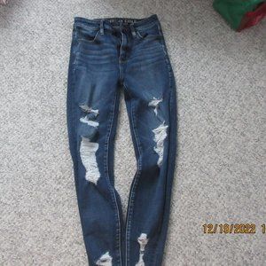American eagle super stretchy skinny jeans
